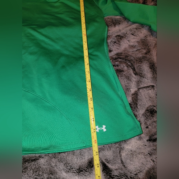 Under Armour Green Long Sleeve Women's Top Size Small - Picture 4 of 7
